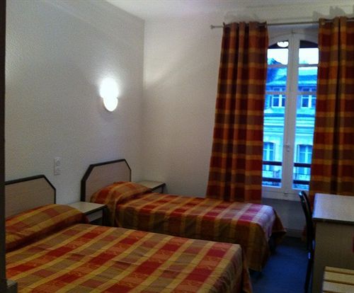 Hotel Aux Armes De Belgique Lourdes Zewnętrze zdjęcie